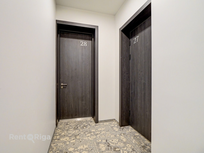 Элегантные апартаменты с балконом, выходящим во двор!  В отреставрированном Рига - изображение 11