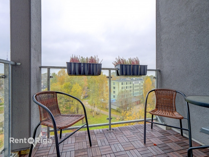 For sale  a bright and cozy two-room apartment with a parking space in the new development Krasta kv Рига - изображение 8