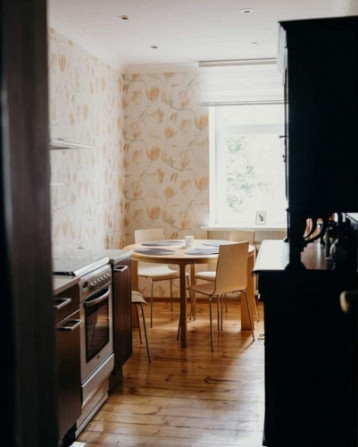 Skaists un plašs 3 istabu dzīvoklis klusajā Rīgas centrā.  Gaišs mēbelēts dzīvoklis Rīga - foto 9