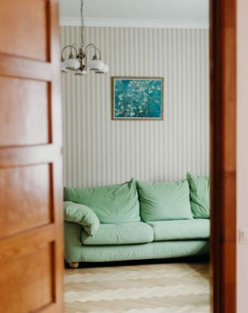 Skaists un plašs 3 istabu dzīvoklis klusajā Rīgas centrā.  Gaišs mēbelēts dzīvoklis Rīga - foto 7