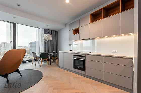 Ekskluzīvi dzīvokļi jaunajā projektā Zundas Torņi
Piedāvājam īrēt dažādu platību, pilnībā mēbelētus  Рига