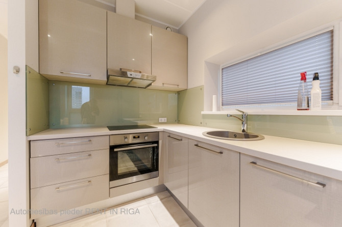 Сдаём  в аренду 2-комнатную квартиру - 65 м2, на 7 этаже в Межциемсе, в новостройке, Рига - изображение 4