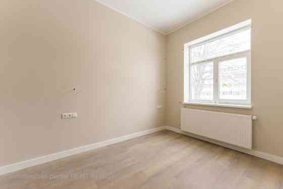 Продаётся современная 1 комнатная квартира в Apšu Rezidence. Ваша новая квартира Rīga