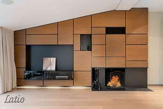 Pārdošanā ekskluzīvs penthouse apartaments Kalpaka bulvārī 9
Modernai un komfortablai dzīvei  šis pe Rīga