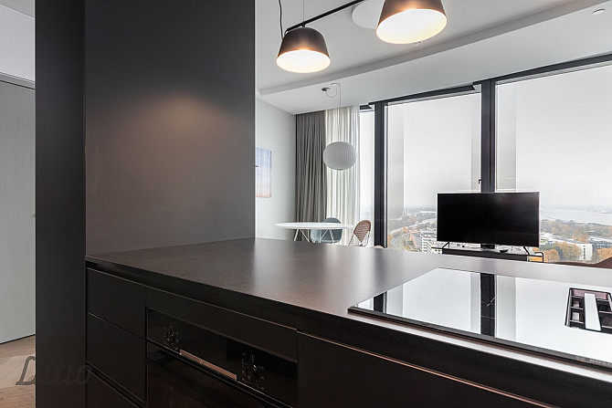 Ekskluzīvi dzīvokļi jaunajā projektā Zundas Torņi
Piedāvājam īrēt dažādu platību, pilnībā mēbelētus  Рига - изображение 2