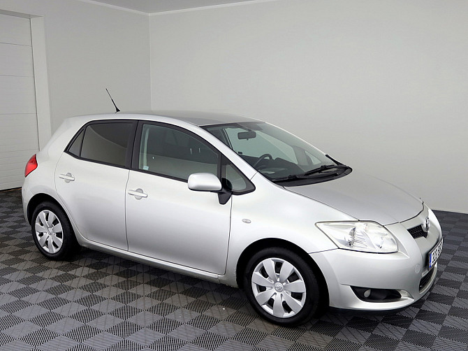 Toyota Auris Linea Sol ATM 1.6 91kW Таллин - изображение 1