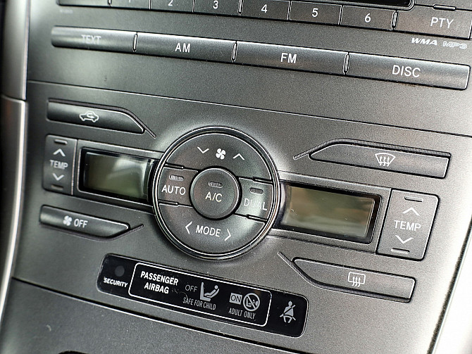 Toyota Auris Linea Sol ATM 1.6 91kW Таллин - изображение 8