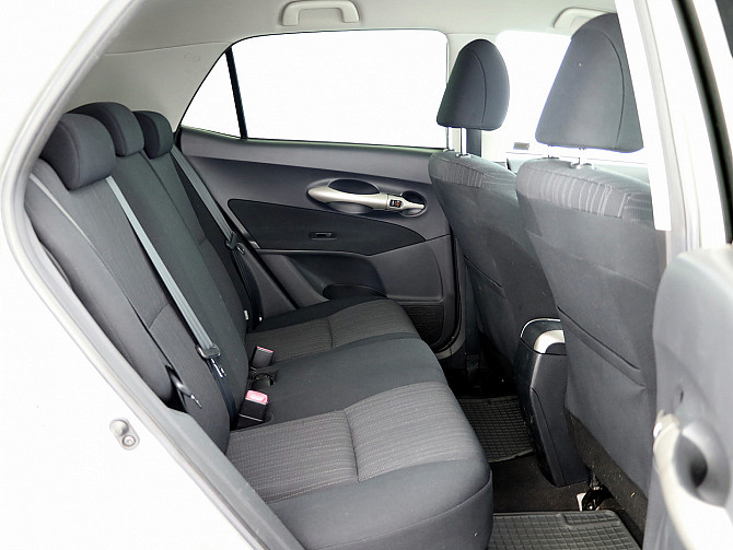 Toyota Auris Linea Sol ATM 1.6 91kW Таллин - изображение 7