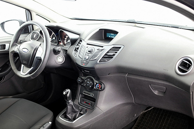 Ford Fiesta Facelift 1.5 TDCi 55kW Таллин - изображение 5
