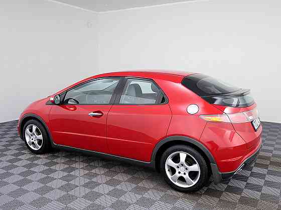 Honda Civic Elegance 1.8 103kW Таллин