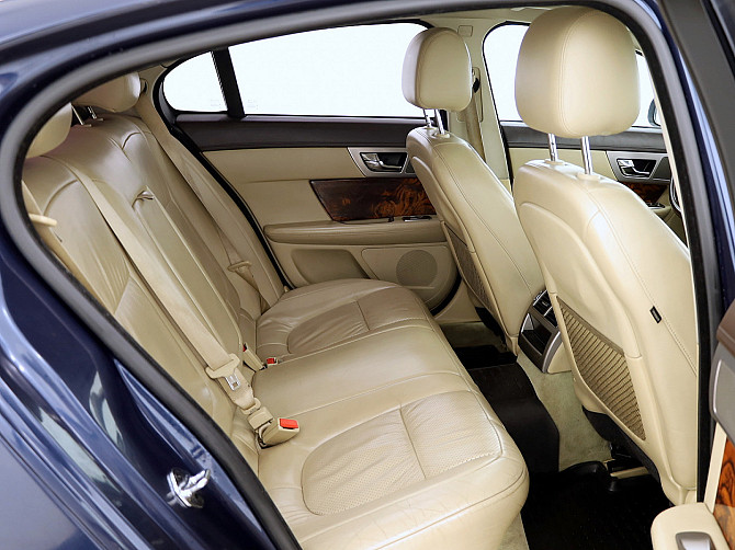 Jaguar XF Luxury ATM 2.7 JTD 152kW Таллин - изображение 7