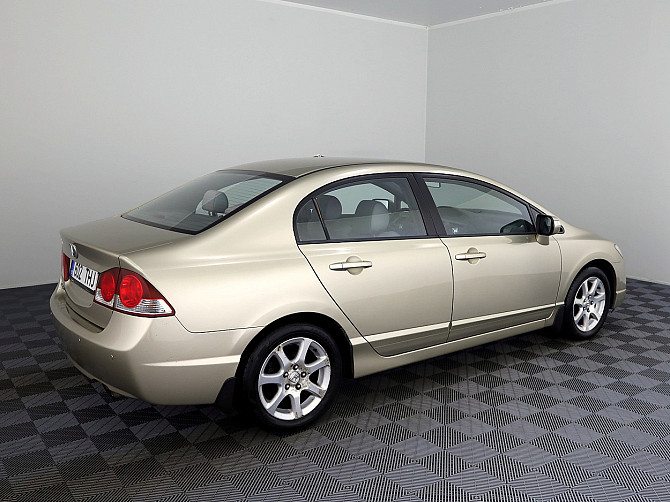 Honda Civic Elegance ATM 1.8 103kW Таллин - изображение 3