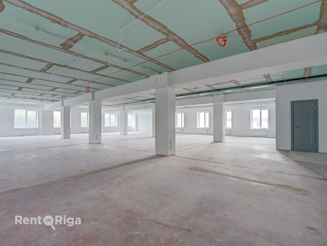 Jaunas biroja telpas Klusajā centrā.  Piedāvājam nomai mūsdienīgas un stilīgas biroja telpas Rīga - foto 1