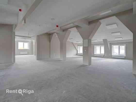 Новые офисные помещения в Тихом центре  Предлагаем в аренду современные и Rīga