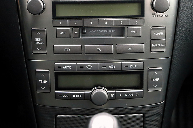 Toyota Avensis Linea Sol 2.0 D-4D 85kW Tallina - foto 8