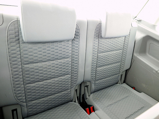 Volkswagen Touran Comfortline Facelift 2.0 80kW Таллин - изображение 8