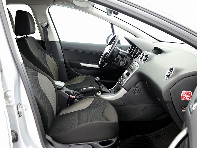 Peugeot 308 Elegance 1.6 88kW Таллин - изображение 6