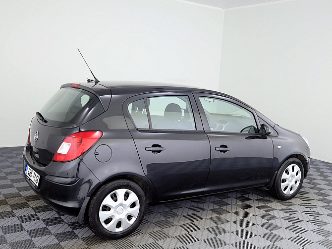 Opel Corsa Facelift 1.2 63kW Таллин - изображение 3