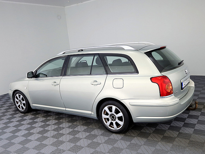 Toyota Avensis Linea Sol ATM 2.0 108kW Tallina - foto 4