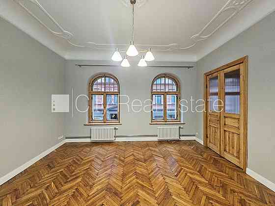 Земля в собственности, новостройка, благоустроенная озеленённая территория, Рига