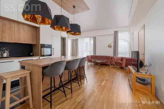 Просторная и элегантная 4-комнатная квартира с террасой и подземной парковкой Jūrmala