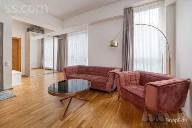 Plašs un elegantas apdares 4-istabu dzīvoklis ar terasi un pazemes stāvvietu  tikai 300 m no Jūrmala - foto 4