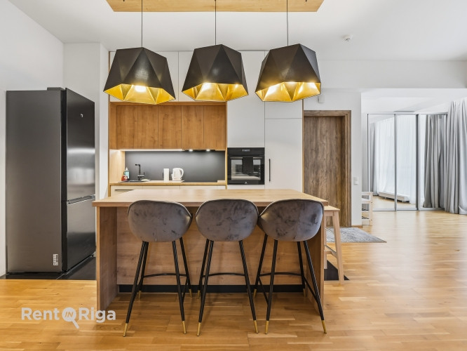 Plašs un elegantas apdares 4-istabu dzīvoklis ar terasi un pazemes stāvvietu  tikai 300 m no Jūrmala - foto 11