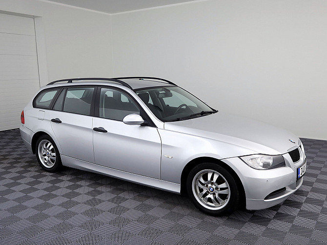 BMW 320 Touring Business ATM 2.0 D 120kW Tallina - foto 1