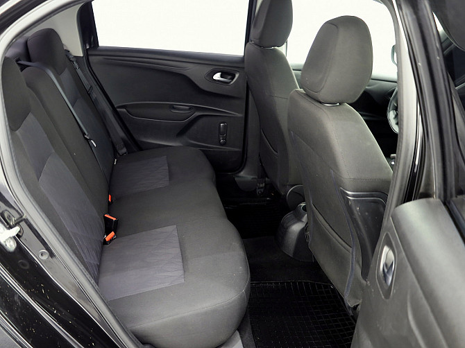 Citroen C-Elysee Elegance 1.2 53kW Tallina - foto 7