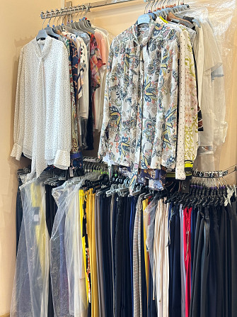 Продаётся действующий магазин женской одежды, расположенный в отличном месте .Бизнес полностью... Rēzekne - foto 3