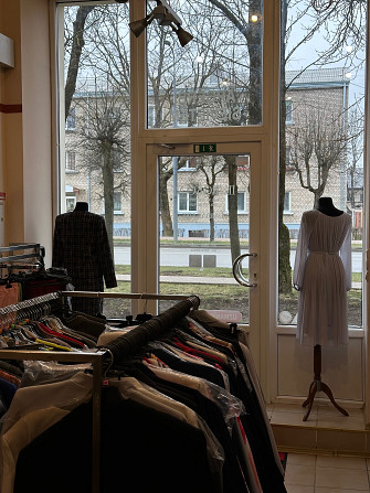 Продаётся действующий магазин женской одежды, расположенный в отличном месте .Бизнес полностью... Rēzekne - foto 6