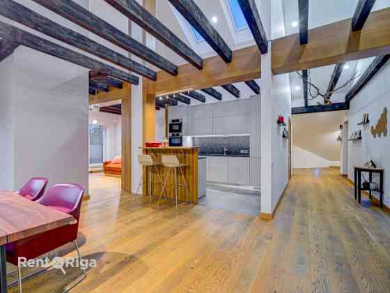 Комфорт частного дома в сочетании с преимуществами квартиры. Квартира светлая, Rīga