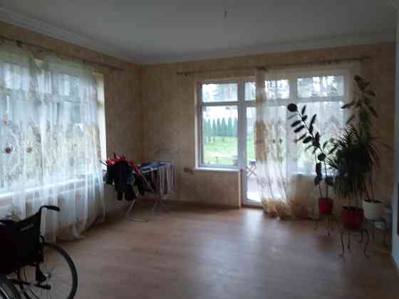 Elitārā ciematā “Jūras krasti” tiek piedāvāta jauna divstāvu privātmāja. Ciemats ir izvietots... Carnikava