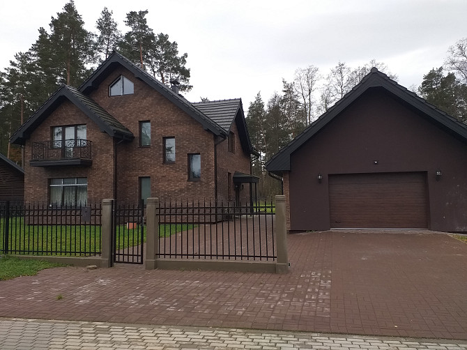 Elitārā ciematā “Jūras krasti” tiek piedāvāta jauna divstāvu privātmāja.
Ciemats ir izvietots... Carnikava - foto 4