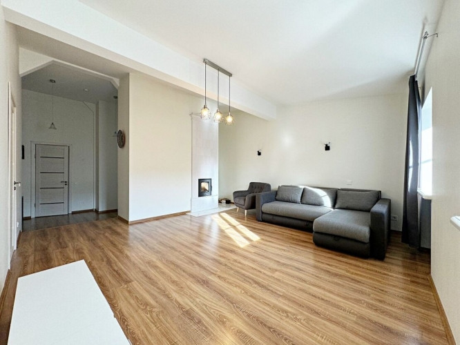 Продается квартира в отреставрированном здании в активном центре Риги, на тихой Рига - изображение 6