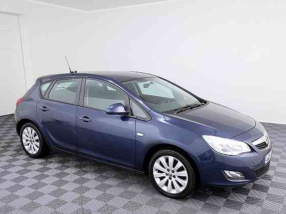 Opel Astra Elegance 1.4 74kW Tallina