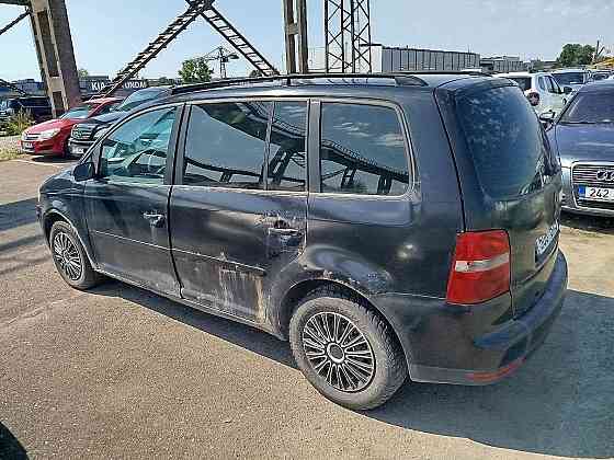 Volkswagen Touran Comfortline Facelift ATM 1.9 TDI 77kW Tallina