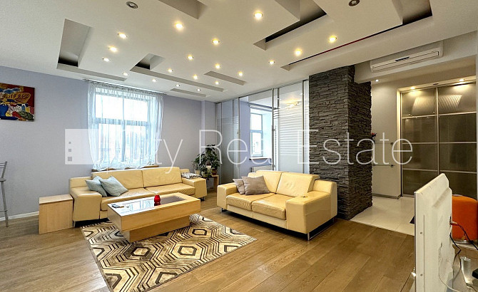 Pagalma ēka, slēgts pagalms, ieeja no pagalma, logi vērsti uz pagalma pusi, guļamistabu skaits Rīga - foto 12