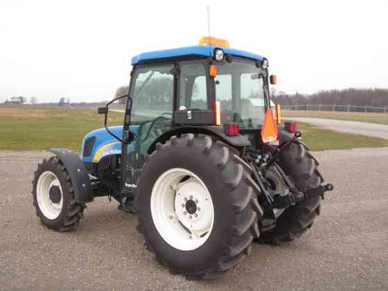 Lauksaimniecības traktor 2008 NEW HOLLAND T4030 MFWD Lietots: Lauksaimniecības Traktors –... Рига