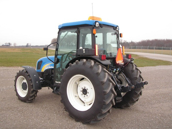 Lauksaimniecības traktor 2008 NEW HOLLAND T4030 MFWD
Lietots: Lauksaimniecības Traktors –... Рига - изображение 2