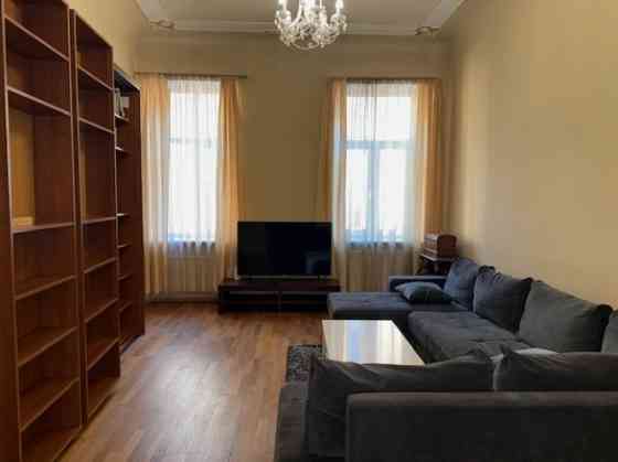 Просторная 5-комнатная квартира в центре Риги!  Квартира с продуманной Rīga