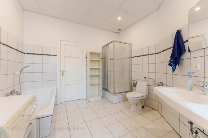 Mēbelēts divu istabu dzīvoklis klusajā centrā, renovētā ēkā, 5. stāvā (bez lifta). Rīga - foto 8