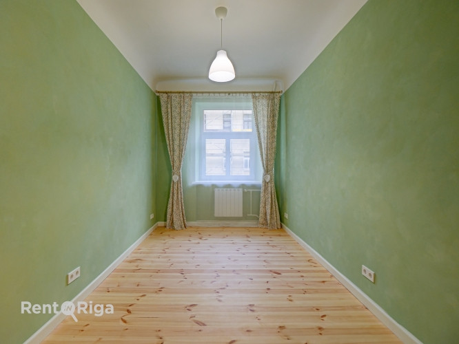 В аренду предлагается отремонтированная квартира в историческом здании.  + Рига - изображение 7