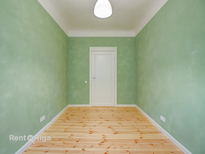 В аренду предлагается отремонтированная квартира в историческом здании.  + Рига - изображение 8