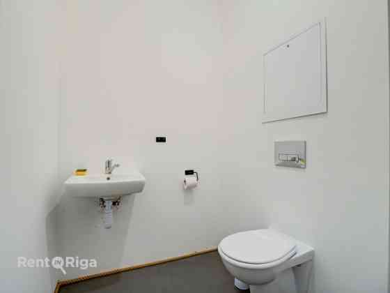 Продаются коммерческие помещения на 1 этаже!  Предлагаются коммерческие Rīga