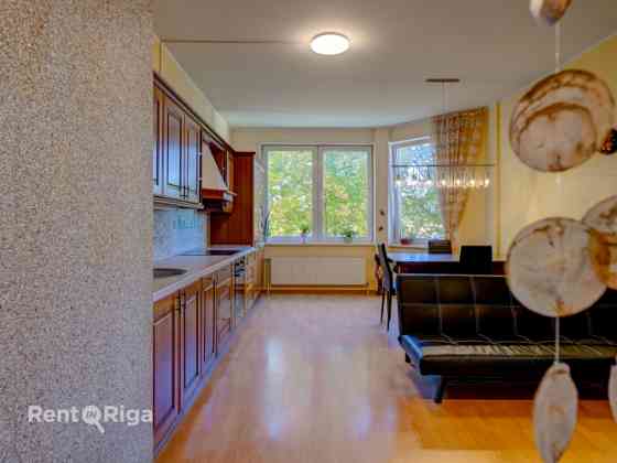 Сдаётся светлая и уютная квартира в проекте "Duntes ozoli"  Предлагается просторная и Рига