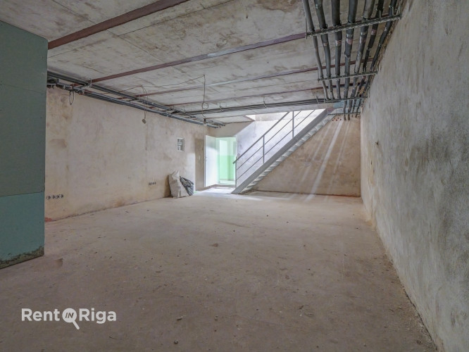 Pārdošanā komerctelpas pirmajā stāvā + noliktavas telpa -1 stāvā!  Piedāvājumā 1. stāva Rīga - foto 6