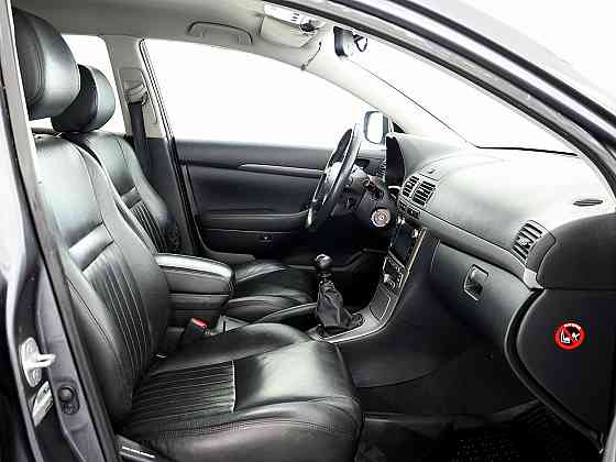 Toyota Avensis Linea Sol Technical Facelift 2.2 D-CAT 130kW Tallina