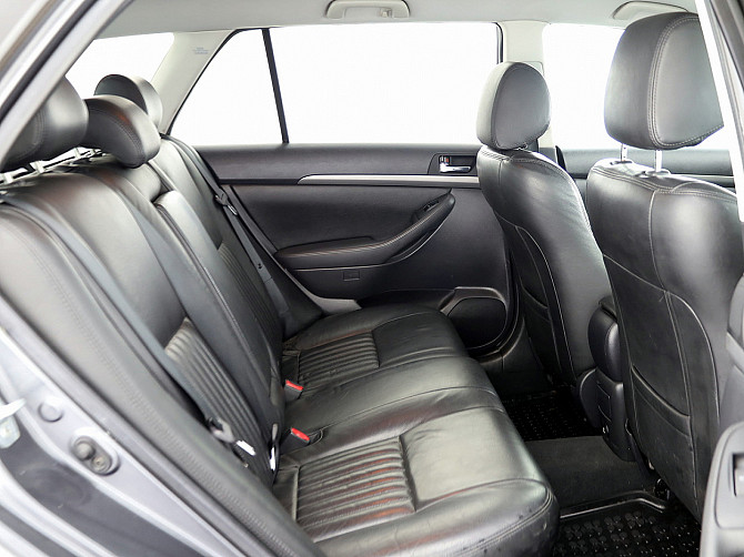 Toyota Avensis Linea Sol Technical Facelift 2.2 D-CAT 130kW Tallina - foto 7