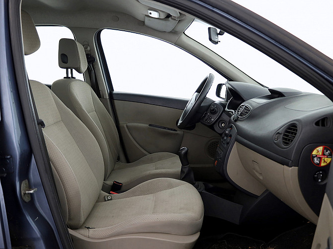 Renault Clio Comfort 1.1 55kW Таллин - изображение 6